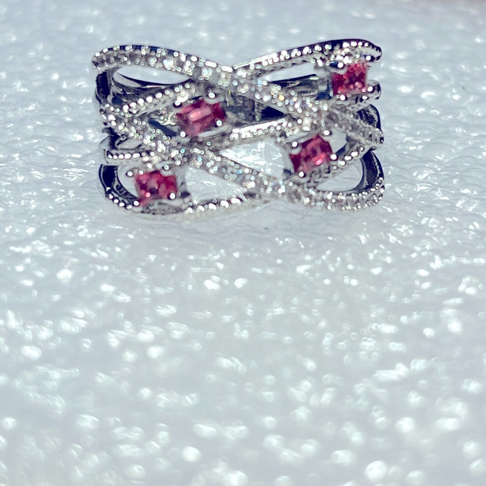 Ruby ring 💍 in Sterling Silver setting